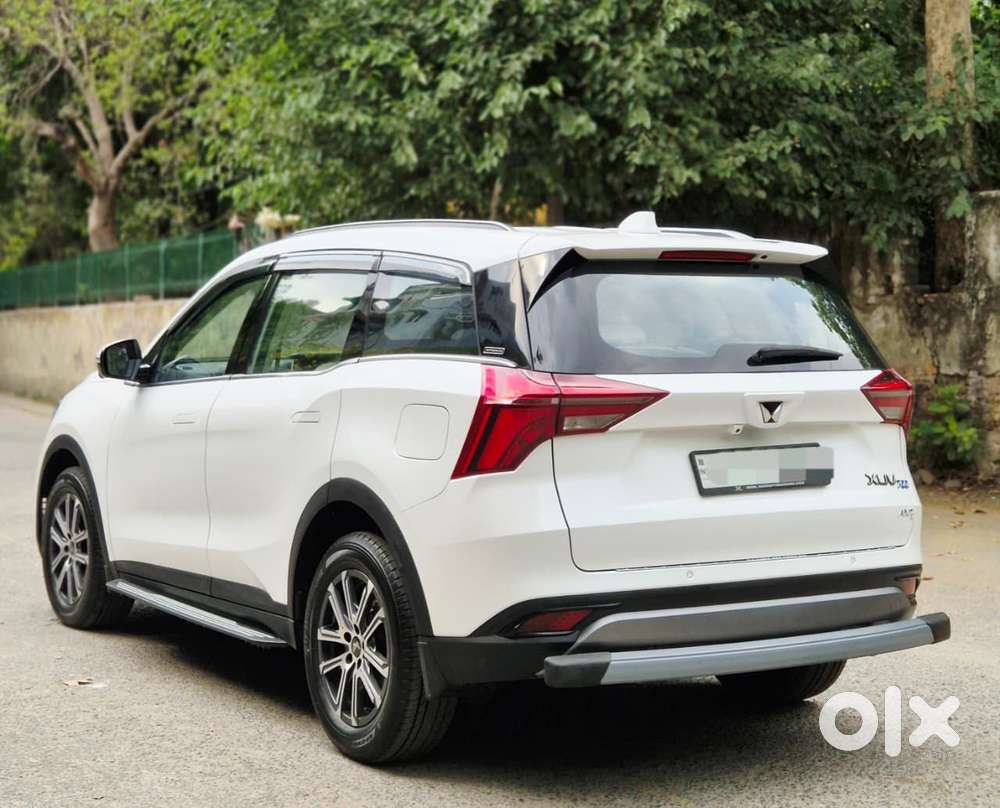 Mahindra Xuv700 2.0 Ax 7 Petrol At Luxury Pack Str, 2025, Petrol