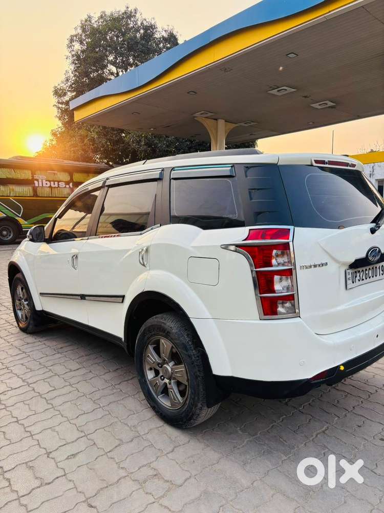 Mahindra Xuv500 2.2 W8 Sportz, 2015, Diesel