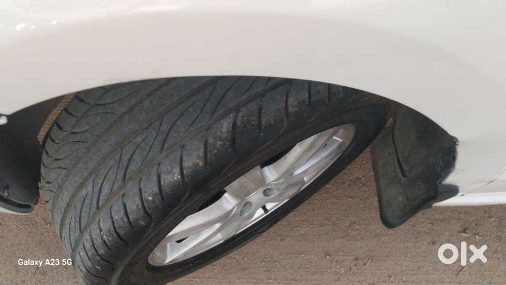 Volkswagen Vento 2010-2013 Petrol Highline, 2012, Petrol