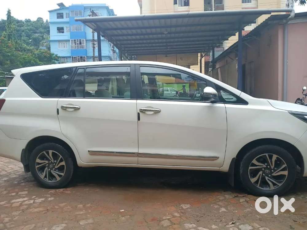 Toyota Innova Crysta 2.4 2022