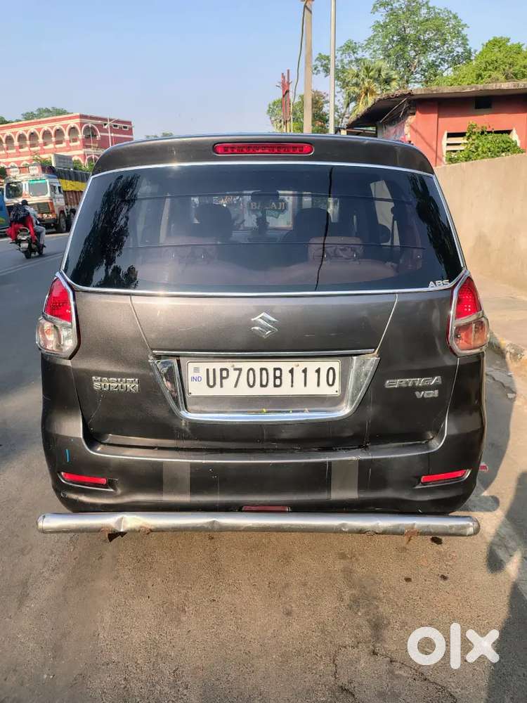 Maruti Suzuki Ertiga 2015 Diesel 215000 Km Driven