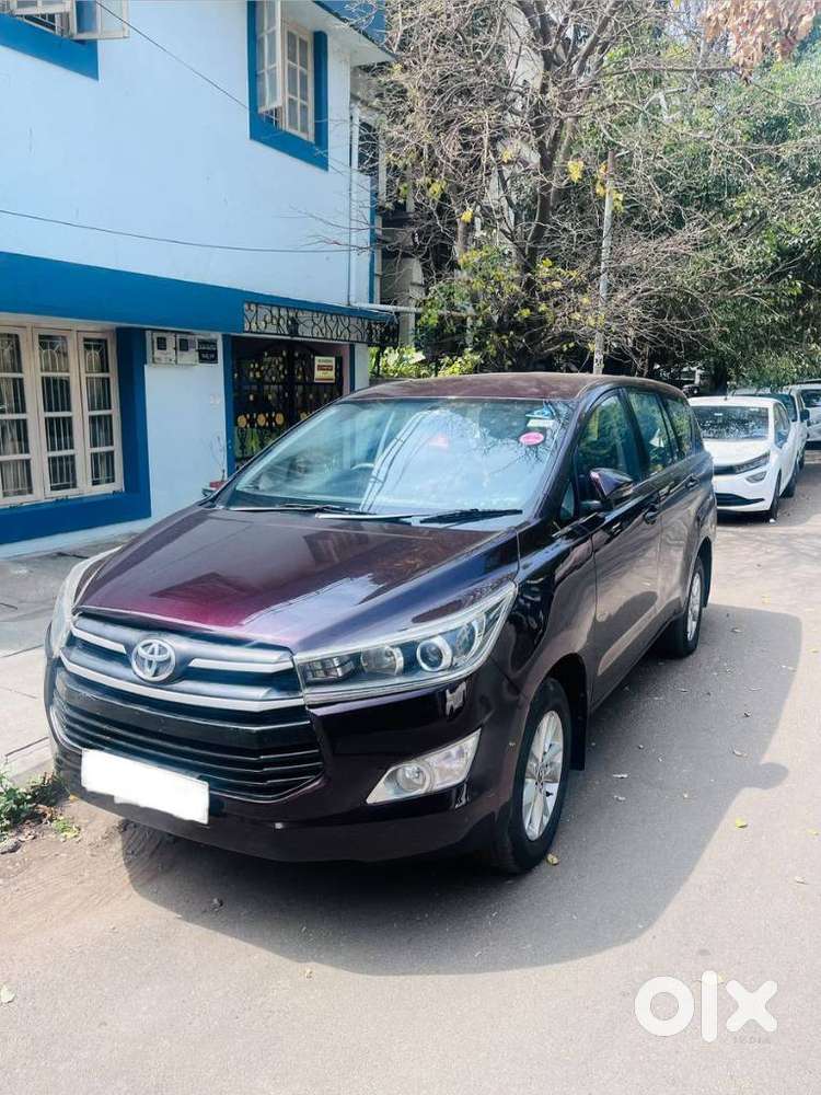 Toyota Innova Crysta 2.4 G Mt, 2016, Diesel