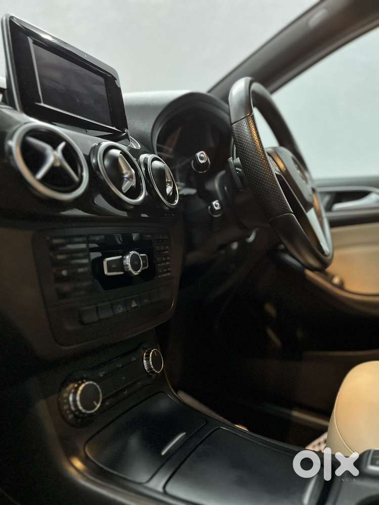 Mercedes-benz B Class 180 Sportz Petrol, 2013, Petrol