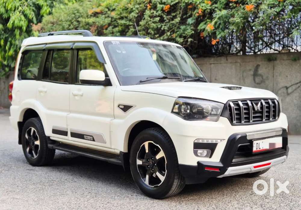 Mahindra Scorpio Classic, 2023, Diesel
