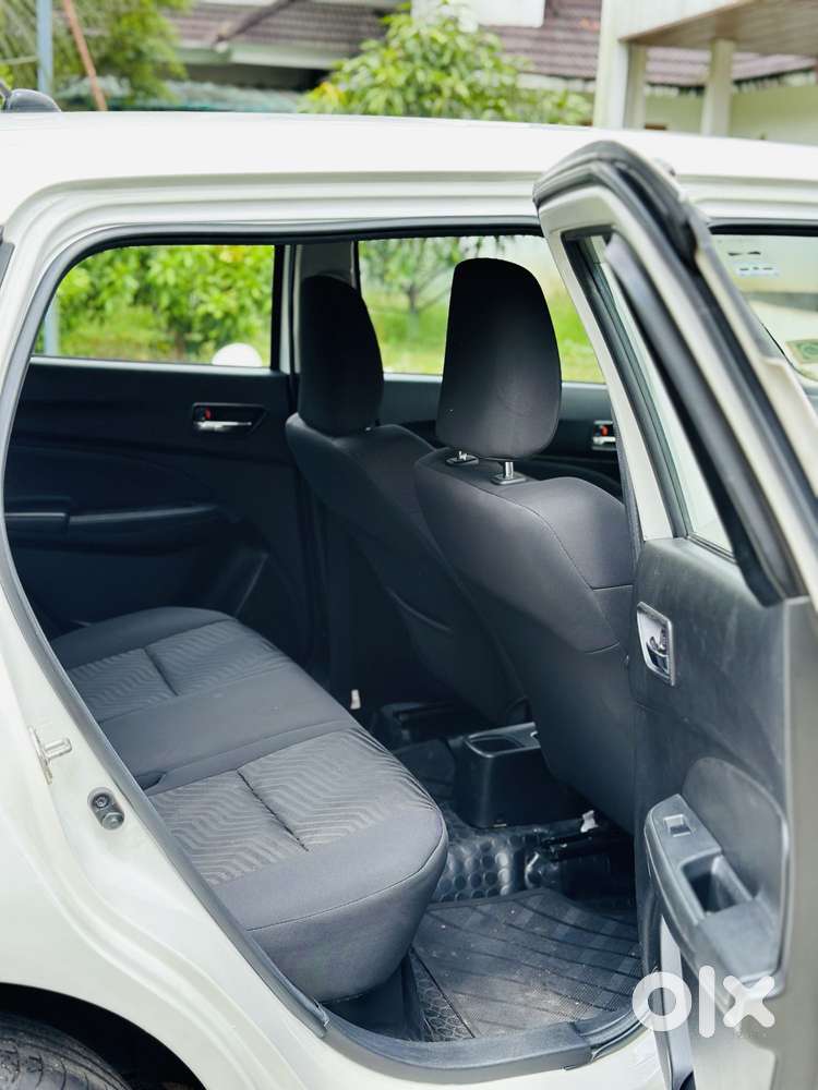 Maruti Suzuki Swift 2018 Amt Vxi, 2022, Petrol