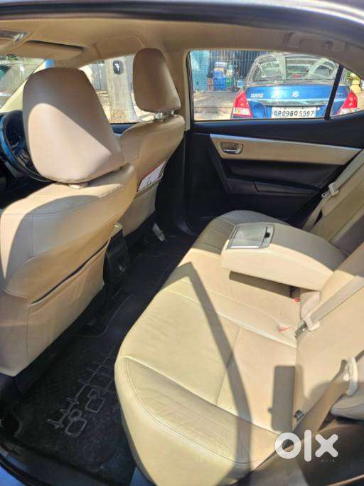 Toyota Corolla Altis Vl, 2016, Petrol