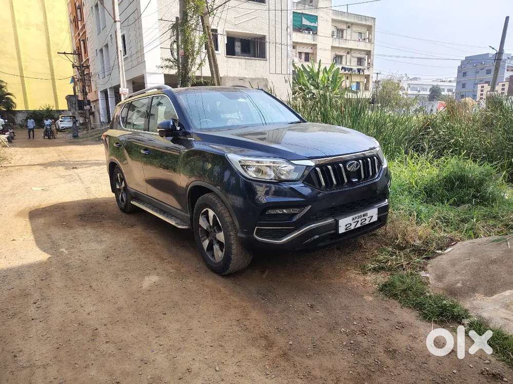 Mahindra Alturas G4 2022 Diesel Well Maintained