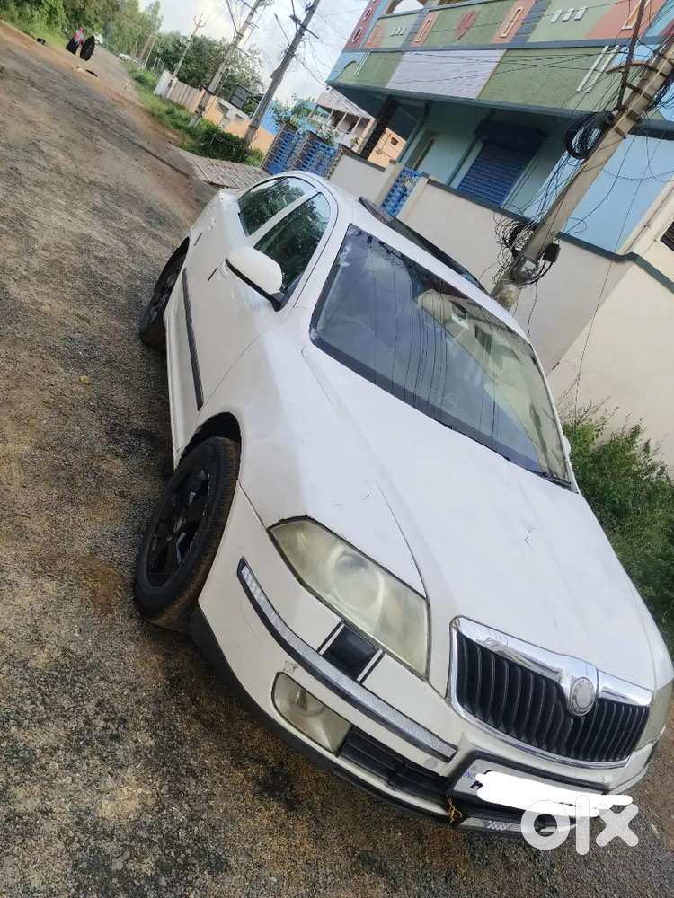 Skoda Laura 2008 Diesel 100000 Km Driven
