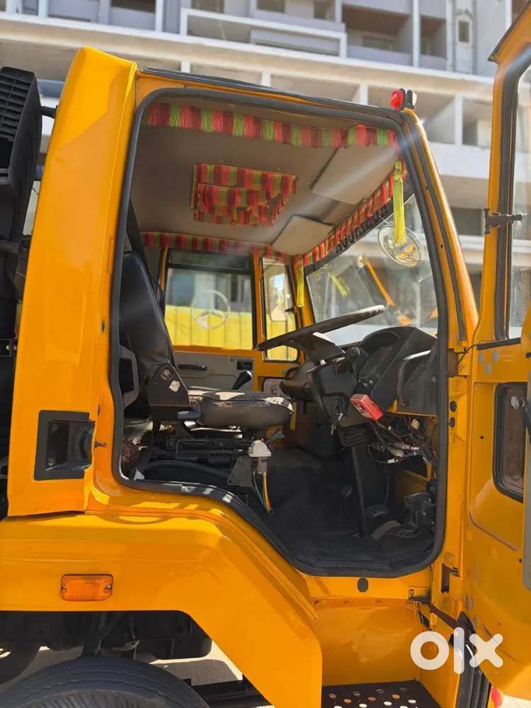 Ashok Leyland Stile Diesel 2020