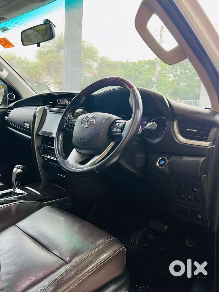 Toyota Fortuner 2.8 2wd At, 2016, Diesel