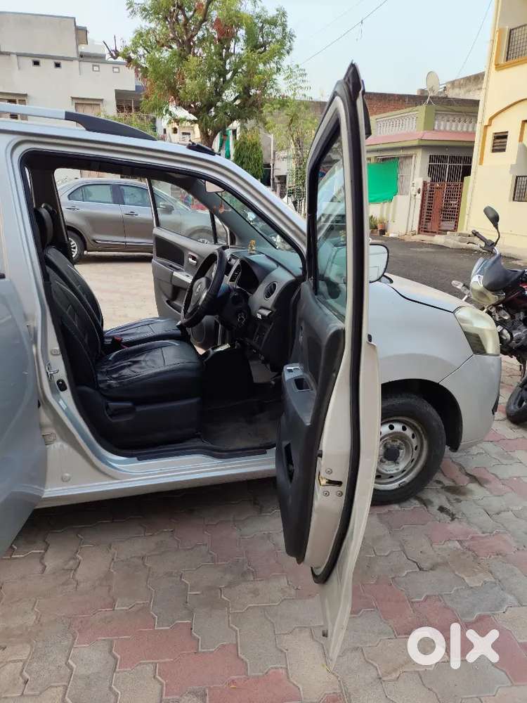 Maruti Suzuki Wagon R Lxi 2012