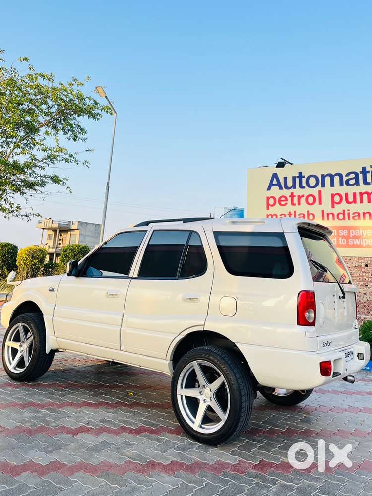 Tata Safari Dicor 2010