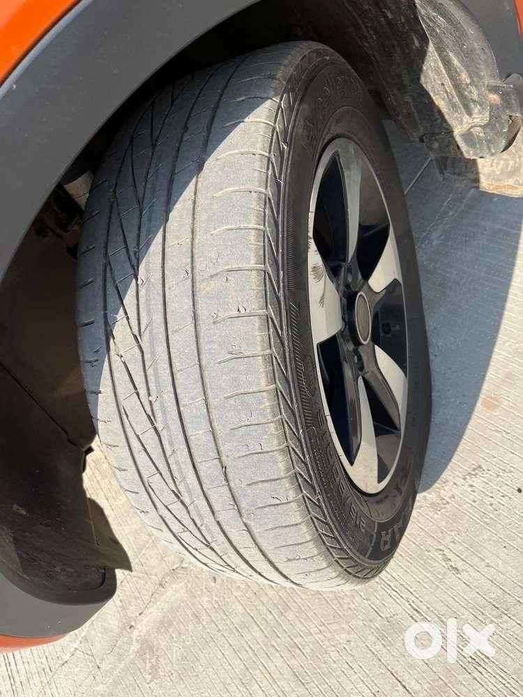 Tata Nexon 1.5 Revotorq Xza Plus Dual Tone Roof Amt, 2018, Diesel