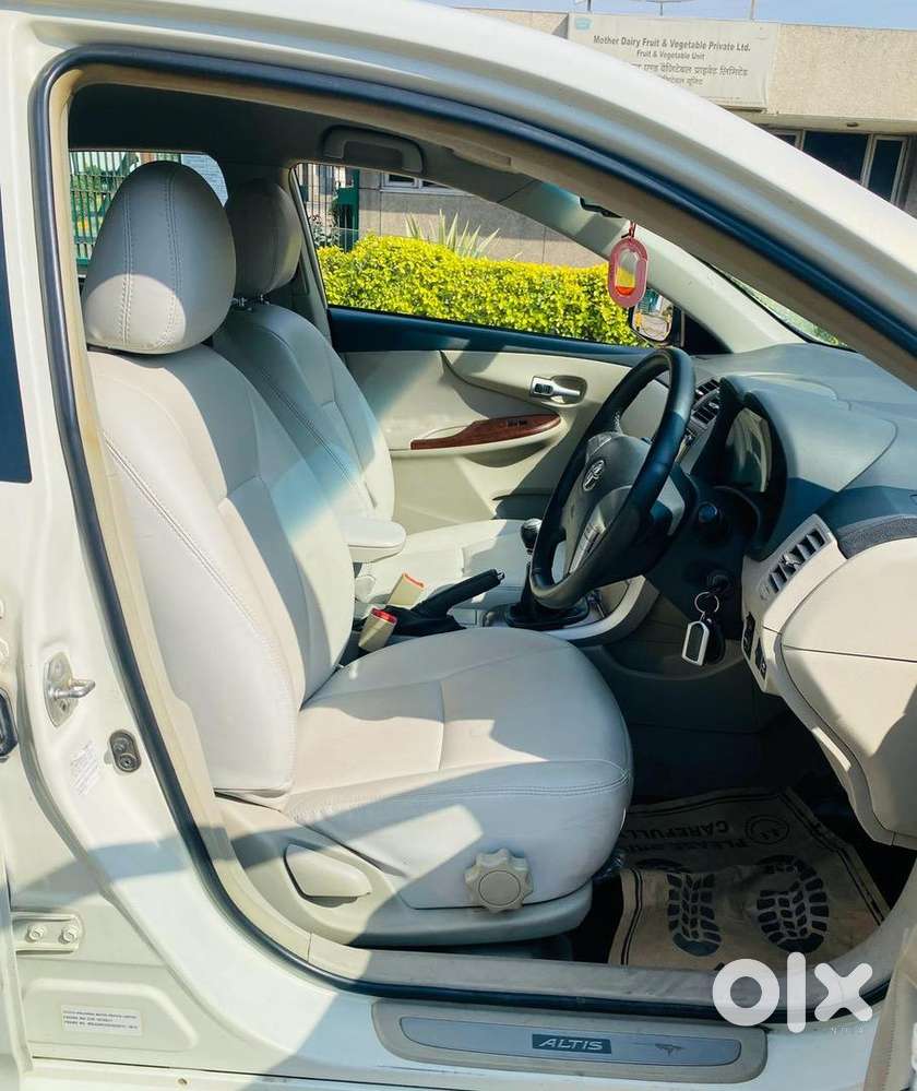 Toyota Corolla Altis 2012 Exchange V Krla Ge