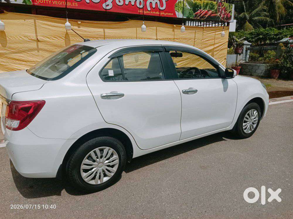 Maruti Suzuki Dzire 1.2 Vxi, 2023, Petrol