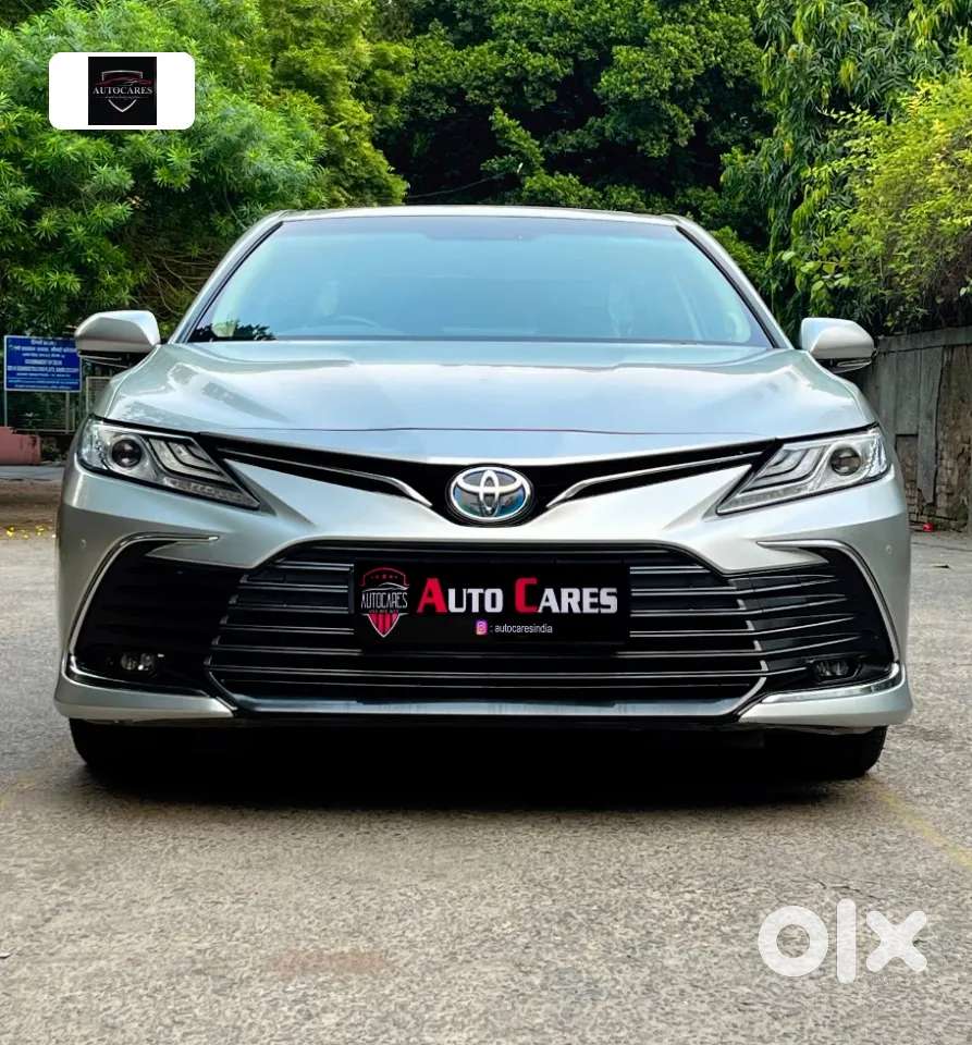 Toyota Camry Hybrid, 2022, Petrol