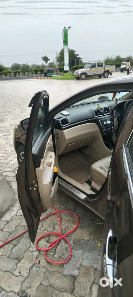 Maruti Suzuki Ciaz Alpha 2017