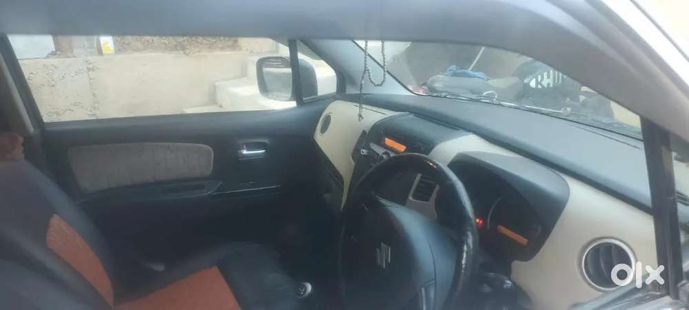 Maruti Suzuki Wagon R Vxi 2017 Petrol Manual Top Model