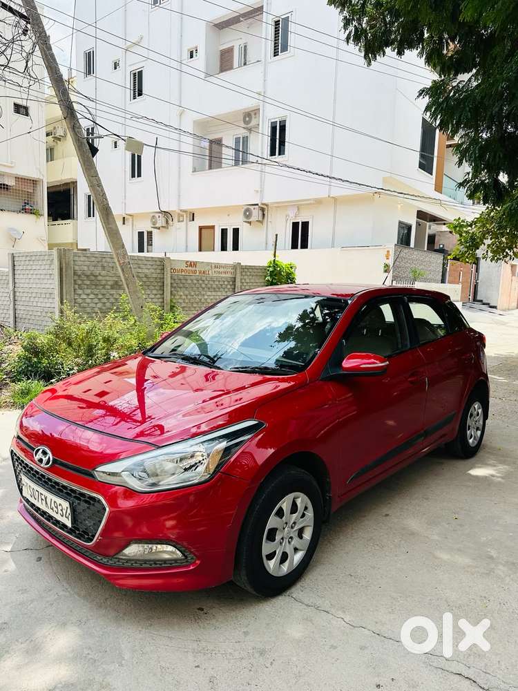 Hyundai I20 Petrol Spotz, 2016, Petrol