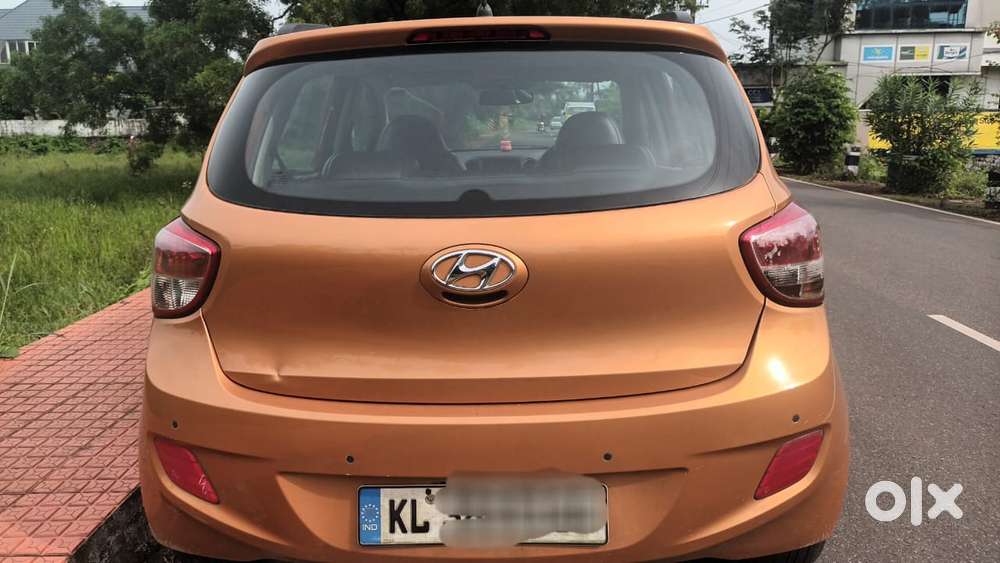 Hyundai Grand I10 2016-2017 Asta Option At, 2014, Petrol