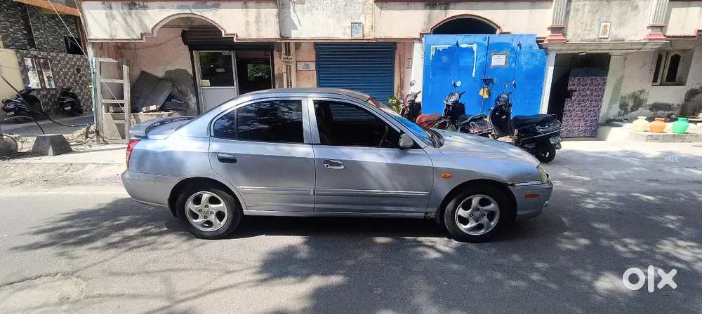 Hyundai Elantra 2006 Petrol 98000 Km Driven