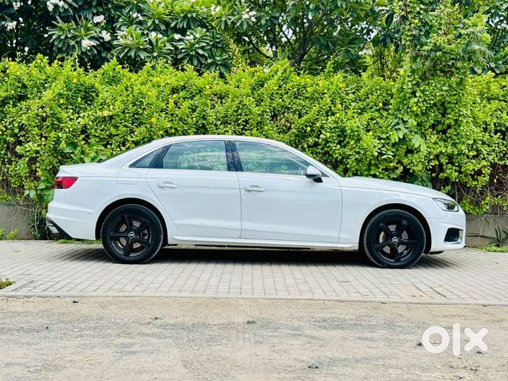 Audi A4 2.0 Technology 40 Tfsi, 2023, Petrol