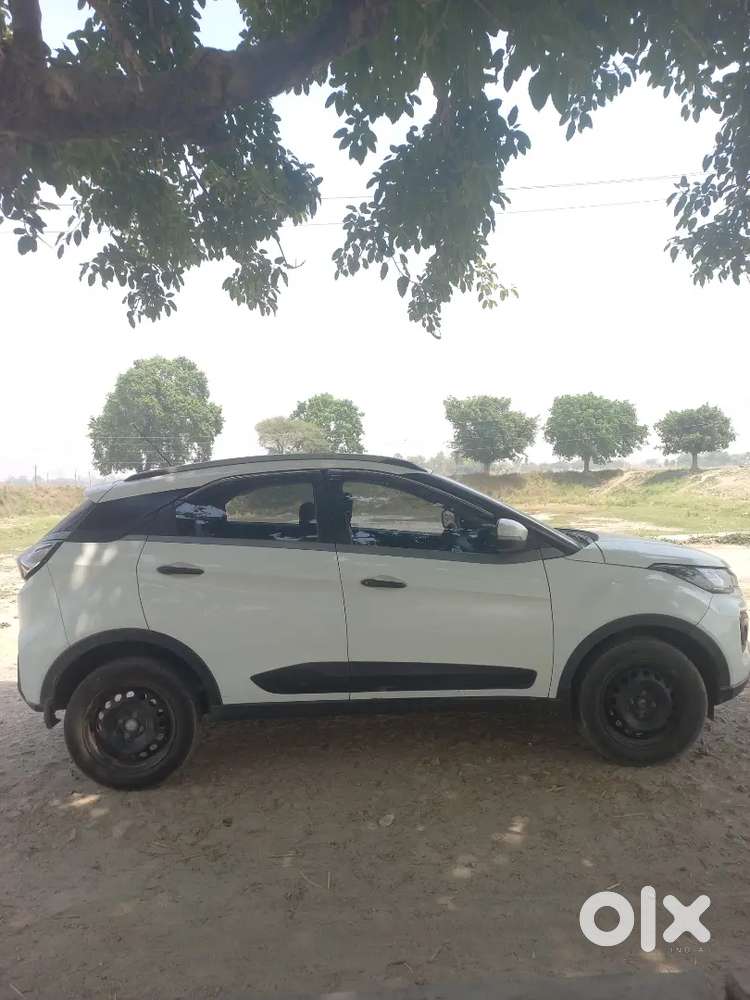 Tata Nexon Xm Varient
1.5 Litre Diesel Engine