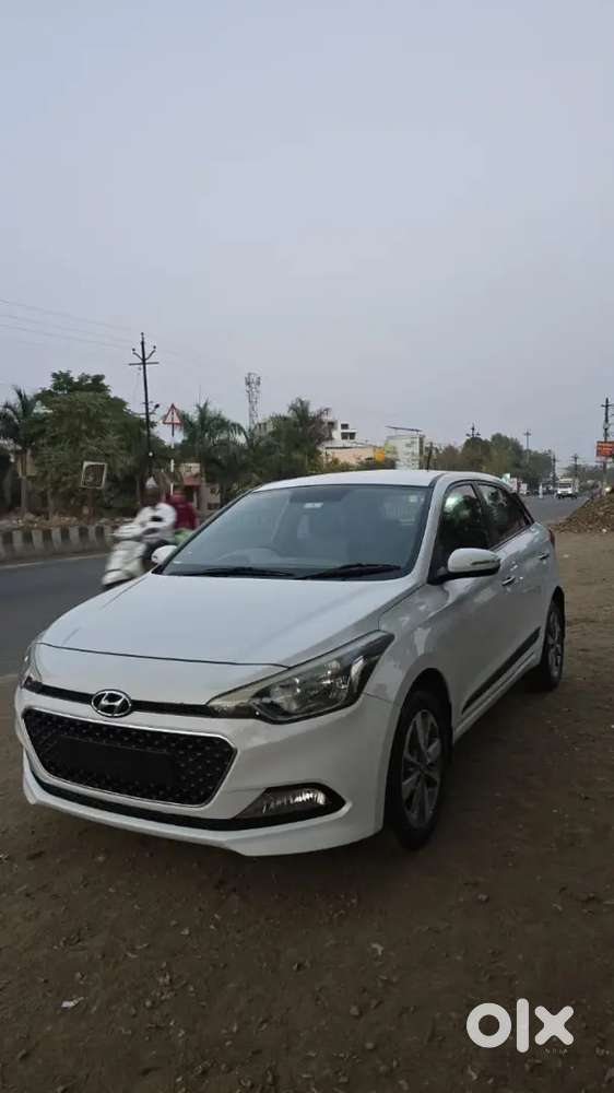 Fully Button Condition Non Accident Not Dent