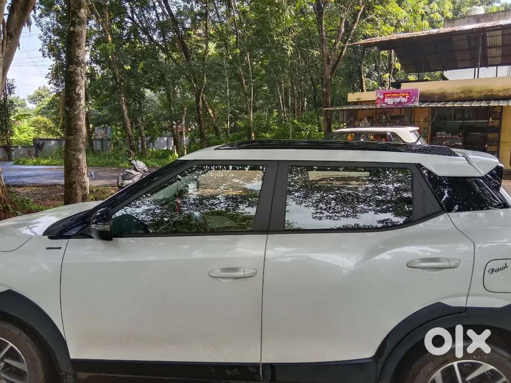 Mahindra Xuv 3xo Ax5 Pm At 2025