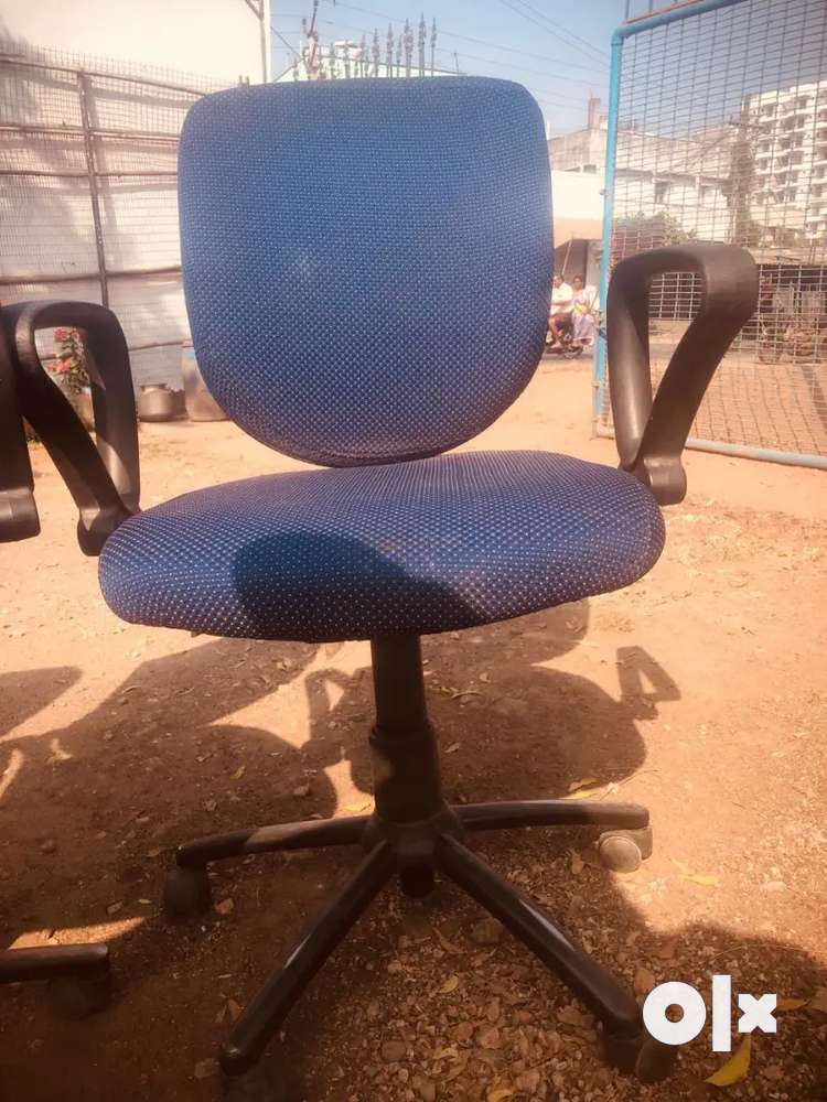 Godrej discount virtue chair