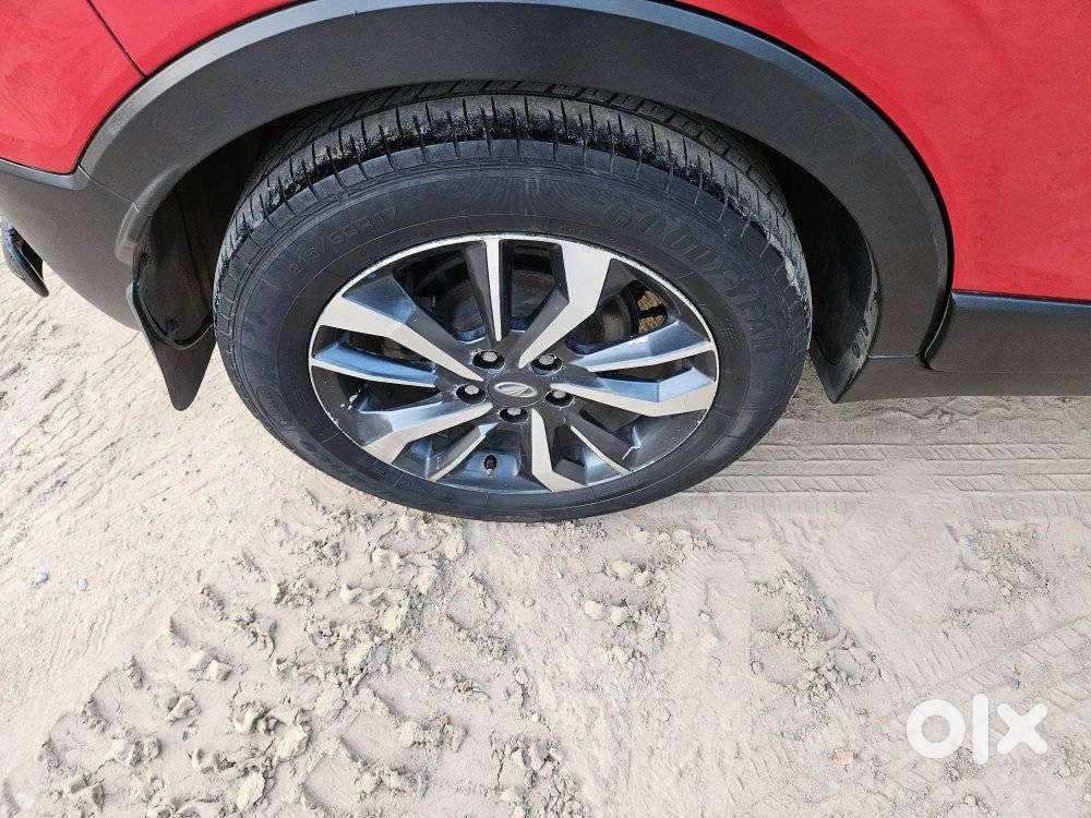 Mahindra Xuv300 W8 Option Diesel, 2019, Diesel