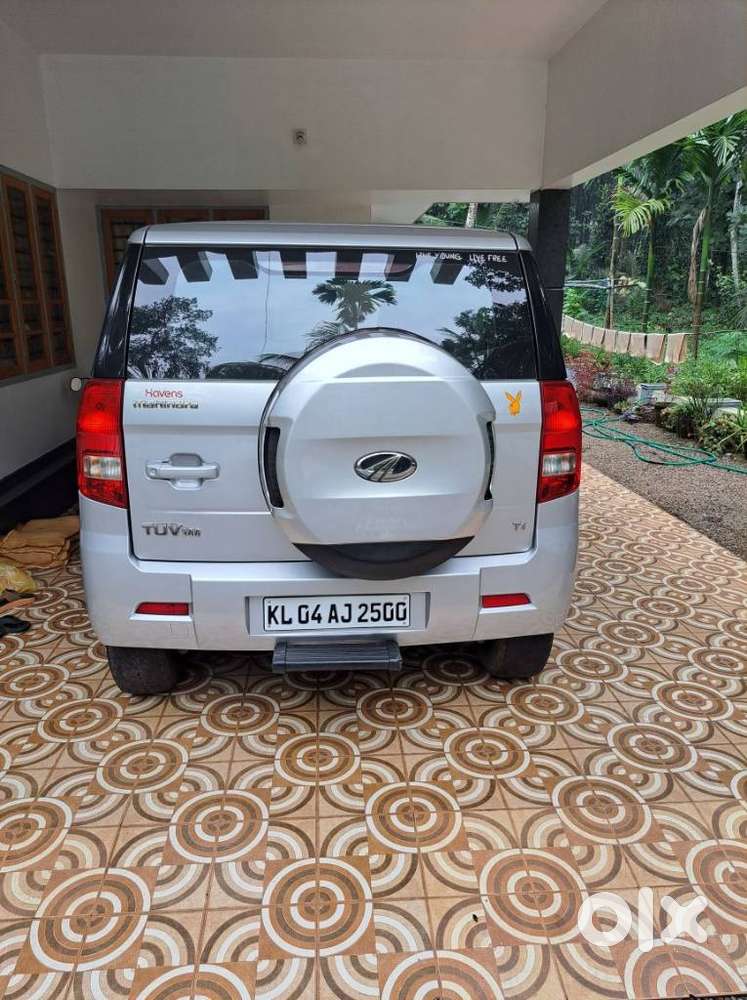 Mahindra Tuv 300 T4 Plus, 2016, Diesel