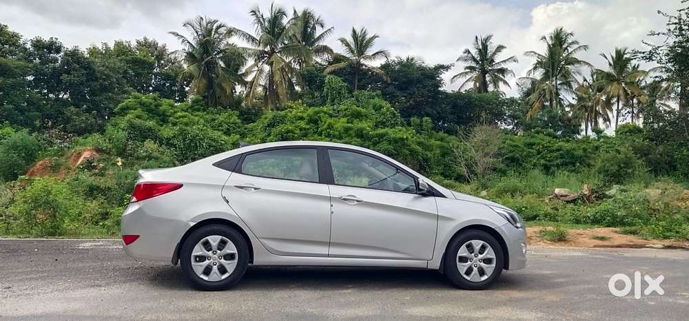Hyundai Verna 1.6 Ex Vtvt, 2016, Petrol