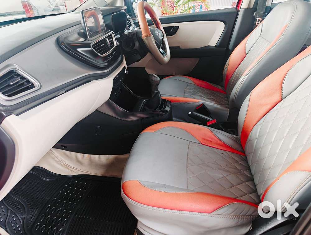 Tata Altroz 1.2 Xm Plus, 2022, Petrol