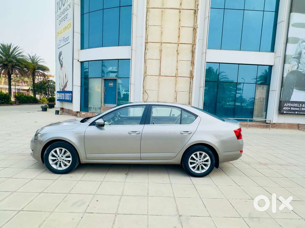 Skoda Octavia 2013-2017 Elegance 1.8 Tsi At, 2015, Petrol