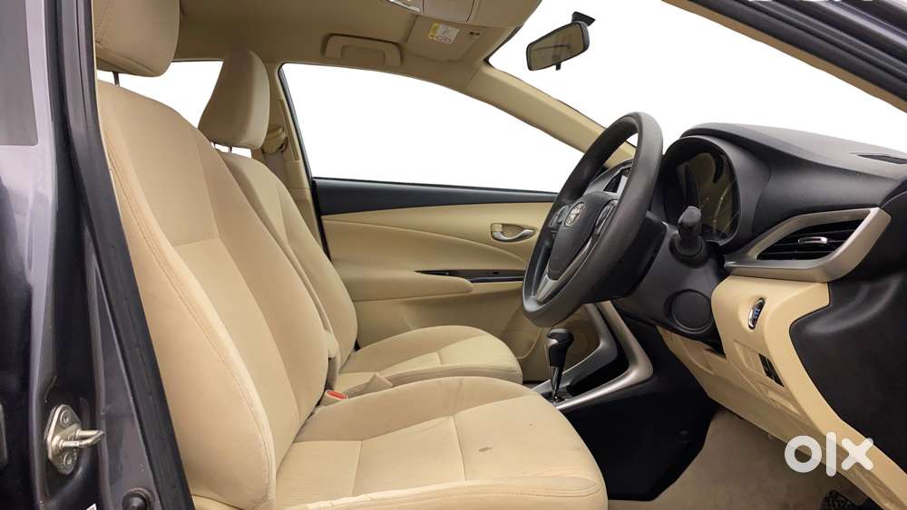 Toyota Yaris G Cvt, 2018, Petrol