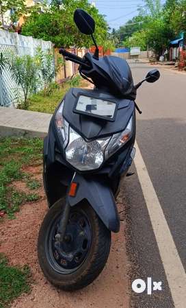 Olx store scooty dio