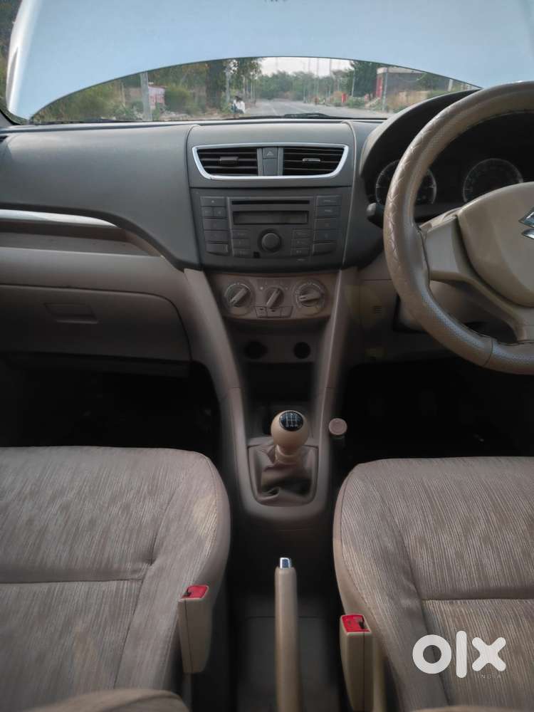 Maruti Suzuki Ertiga 1.4 Vxi Cng Anniversary Edition, 2014, Cng & Hy..