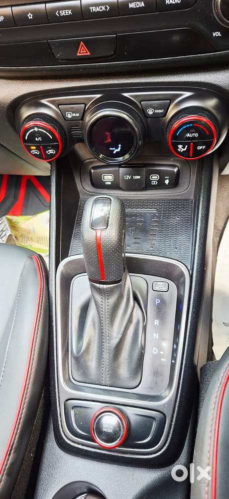 Hyundai Venue S Turbo Dct, 2024, Petrol