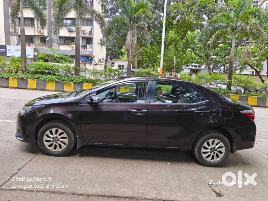Toyota Corolla Altis 1.8 G Cvt, 2017, Petrol