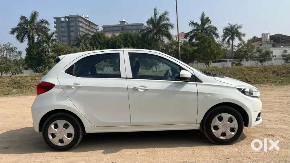 2017 Tata Tiago Xt Manual Petrol