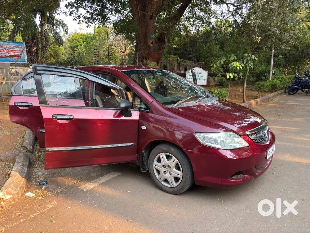 Honda City 2006 Manual – Budget Sedan  Good Running Condition