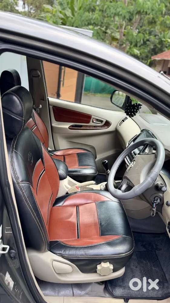 Toyota Innova 2013 Diesel Well Maintained