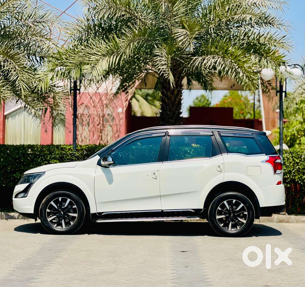 Mahindra Xuv500 W11 Option, 2019, Diesel