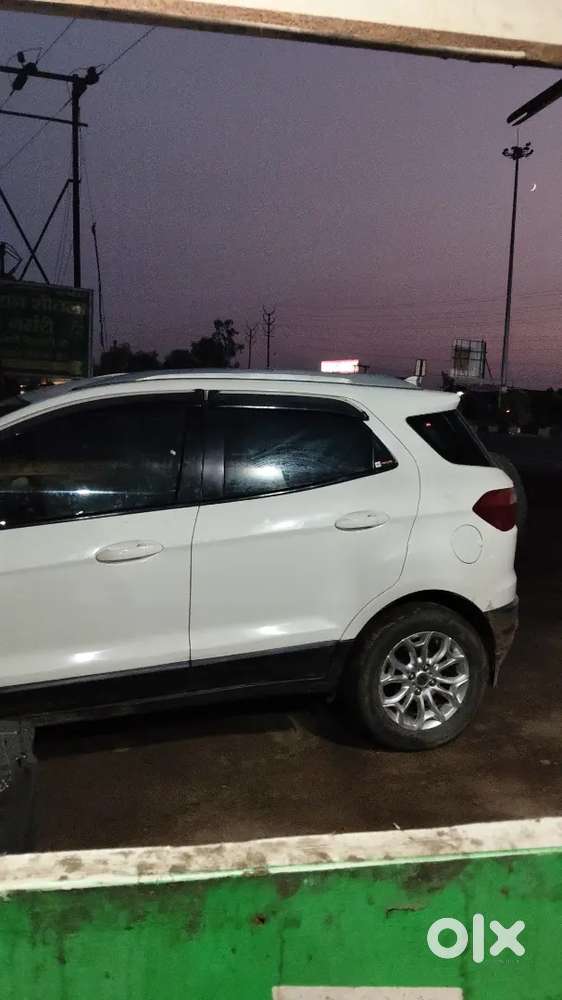 Ford Ecosport 2013 Petrol 90000 Km Driven