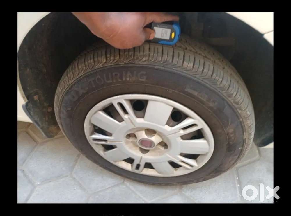 Fiat Grande Punto 2011 Petrol 65000 Km Driven