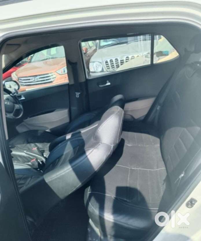 Hyundai I10 Asta At, 2015, Petrol