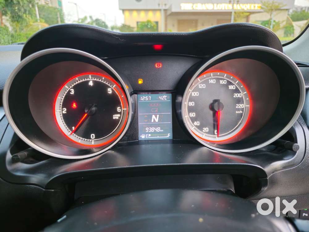 Maruti Suzuki Swift 2018 Amt Zdi, 2018, Diesel
