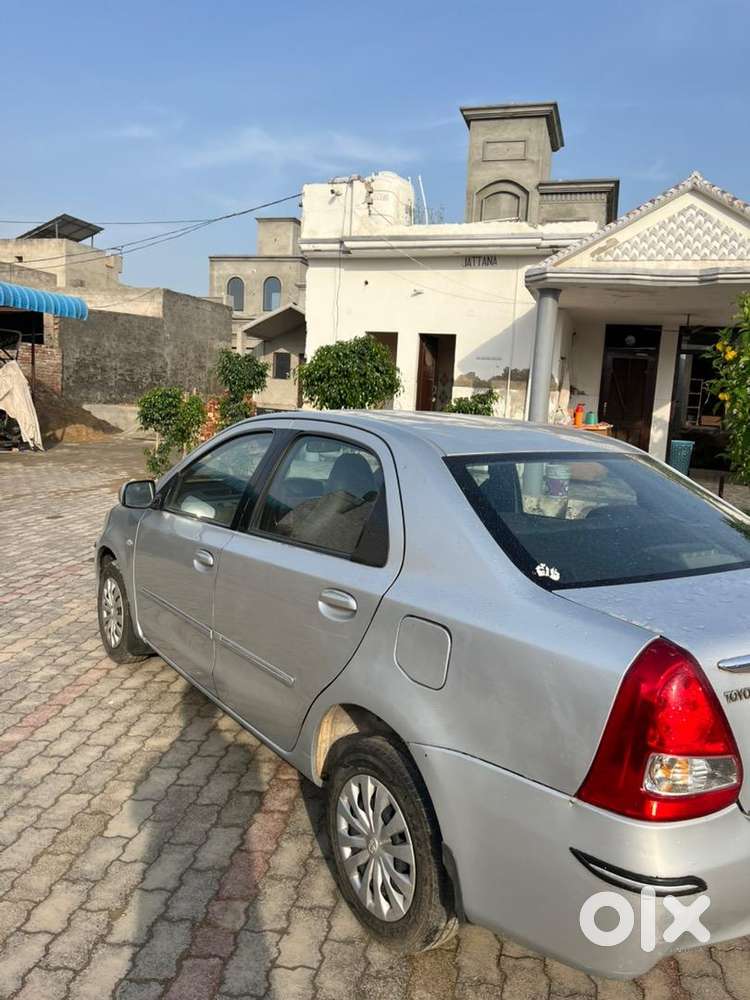 Toyota Etios 2012 Petrol Well Maintained