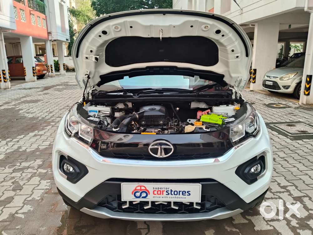 Tata Nexon 1.2 Revotron Xza Plus, 2022, Petrol